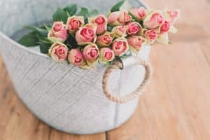 fresh flowers in home decor